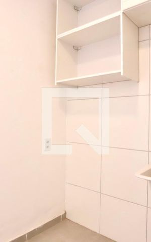 Apartamento à venda com 37m², 2 quartos e sem vaga Apartamento à venda com 37m², 2 quartos e sem vagaÁrea de Serviço