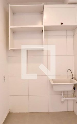 Apartamento à venda com 37m², 2 quartos e sem vaga Apartamento à venda com 37m², 2 quartos e sem vagaÁrea de Serviço