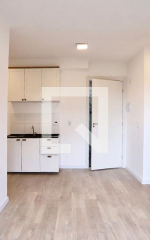 Apartamento à venda com 37m², 2 quartos e sem vaga Apartamento à venda com 37m², 2 quartos e sem vagaSala