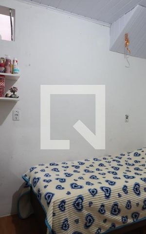 Casa à venda com 120m², 4 quartos e 2 vagasQuarto 3