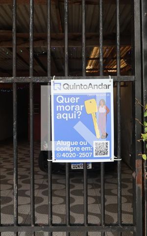 Casa à venda com 120m², 4 quartos e 2 vagasPlaca