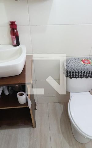Casa à venda com 120m², 4 quartos e 2 vagasBanheiro da Suíte