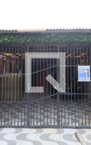 Casa à venda com 120m², 4 quartos e 2 vagasFachada