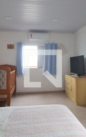 Casa à venda com 120m², 4 quartos e 2 vagasQuarto Suíte