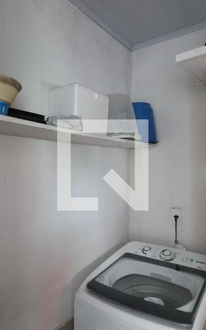 Casa à venda com 120m², 4 quartos e 2 vagasLavanderia