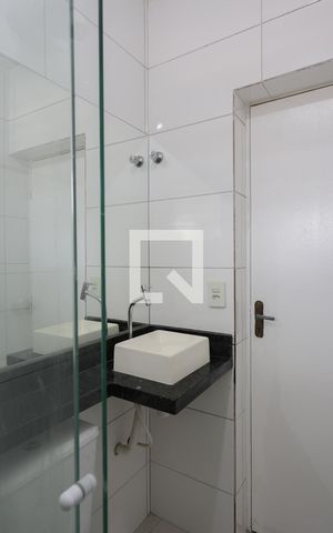 Casa para alugar com 40m², 1 quarto e sem vaga Casa para alugar com 40m², 1 quarto e sem vagaBanheiro da Suíte