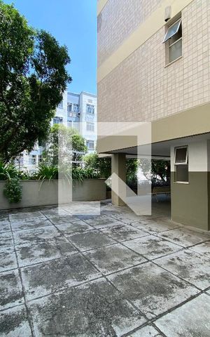 Apartamento à venda com 75m², 3 quartos e 1 vaga Apartamento à venda com 75m², 3 quartos e 1 vagaÁrea comum - Playground