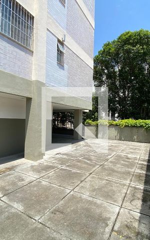Apartamento à venda com 75m², 3 quartos e 1 vaga Apartamento à venda com 75m², 3 quartos e 1 vagaÁrea comum - Playground