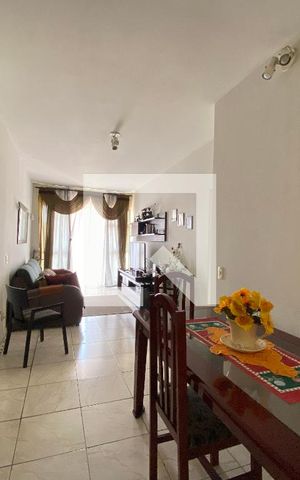 Apartamento à venda com 75m², 3 quartos e 1 vaga Apartamento à venda com 75m², 3 quartos e 1 vagaSala