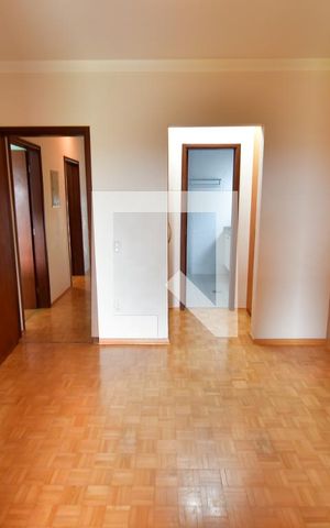 Casa de condomínio à venda com 153m², 3 quartos e 4 vagasQuarto 3 - Suíte