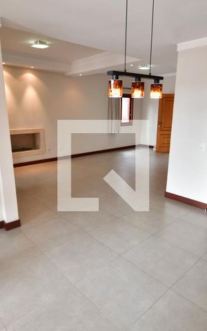 Casa de condomínio à venda com 153m², 3 quartos e 4 vagasSala