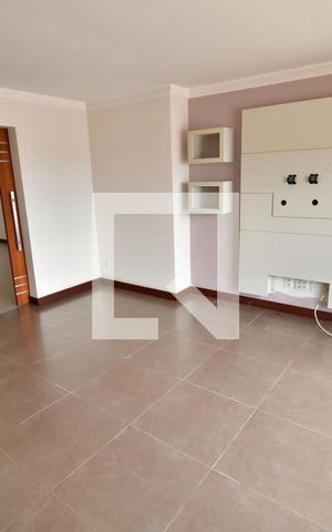 Casa de condomínio à venda com 153m², 3 quartos e 4 vagasSala de TV
