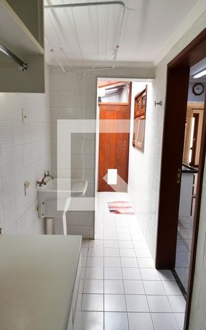 Casa de condomínio à venda com 153m², 3 quartos e 4 vagasÁrea de Serviço