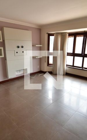 Casa de condomínio à venda com 153m², 3 quartos e 4 vagasSala de TV