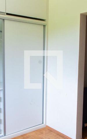 Casa de condomínio à venda com 150m², 4 quartos e 4 vagas Casa de condomínio à venda com 150m², 4 quartos e 4 vagasSUITE
