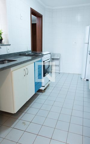 Casa de condomínio à venda com 150m², 4 quartos e 4 vagas Casa de condomínio à venda com 150m², 4 quartos e 4 vagasCOZINHA