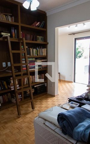 Casa de condomínio à venda com 150m², 4 quartos e 4 vagas Casa de condomínio à venda com 150m², 4 quartos e 4 vagasQUARTO 2