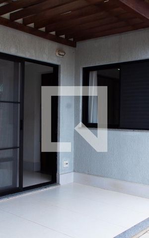Casa de condomínio à venda com 150m², 4 quartos e 4 vagas Casa de condomínio à venda com 150m², 4 quartos e 4 vagasÁREA EXTERNA FUNDOS