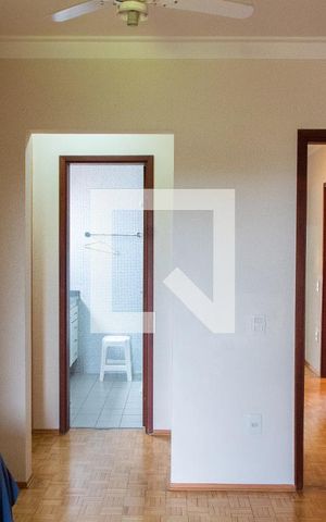 Casa de condomínio à venda com 150m², 4 quartos e 4 vagas Casa de condomínio à venda com 150m², 4 quartos e 4 vagasSUITE