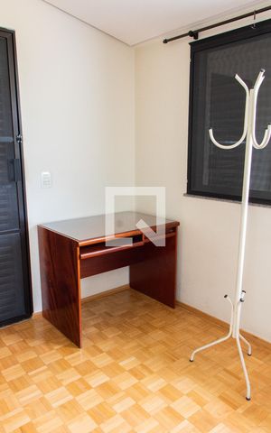 Casa de condomínio à venda com 150m², 4 quartos e 4 vagas Casa de condomínio à venda com 150m², 4 quartos e 4 vagasSUITE