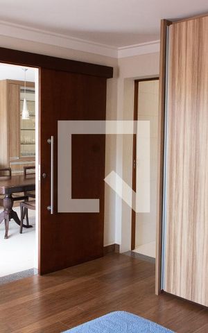 Casa de condomínio à venda com 150m², 4 quartos e 4 vagas Casa de condomínio à venda com 150m², 4 quartos e 4 vagasSUITE TÉRREO