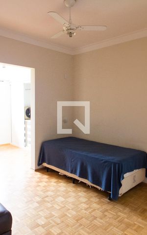 Casa de condomínio à venda com 150m², 4 quartos e 4 vagas Casa de condomínio à venda com 150m², 4 quartos e 4 vagasSUITE