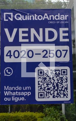 Apartamento à venda com 47m², 1 quarto e 1 vagaPlaquinha