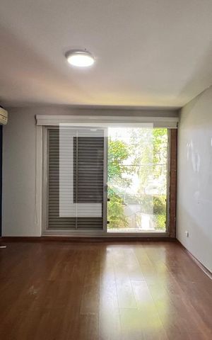 Casa à venda com 450m², 4 quartos e 4 vagas Casa à venda com 450m², 4 quartos e 4 vagasSuite 2