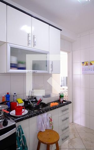 Apartamento à venda com 54m², 2 quartos e 1 vaga Apartamento à venda com 54m², 2 quartos e 1 vagaCozinha