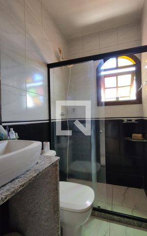 Casa de condomínio à venda com 187m², 4 quartos e 1 vagaBanheiro Social 2