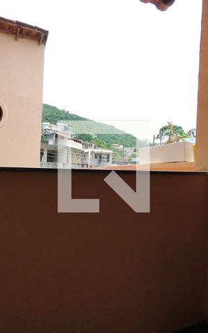 Casa de condomínio à venda com 187m², 4 quartos e 1 vaga Casa de condomínio à venda com 187m², 4 quartos e 1 vagaVaranda do Quarto 2 - Suíte