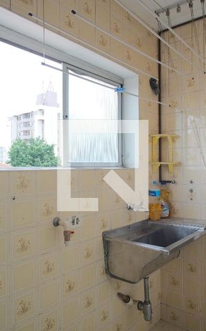 Apartamento para alugar com 60m², 2 quartos e 1 vagaÁrea de Serviço