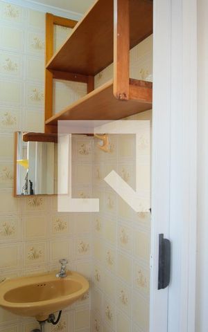 Apartamento para alugar com 60m², 2 quartos e 1 vagaBanheiro de serviço