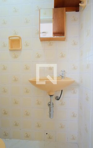 Apartamento para alugar com 60m², 2 quartos e 1 vagaBanheiro de serviço