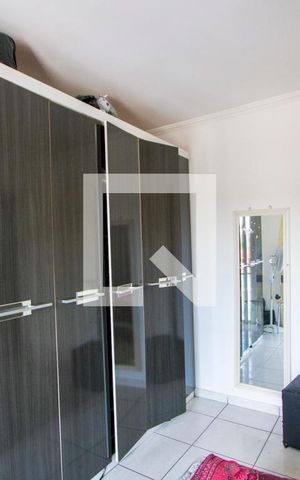 Casa à venda com 72m², 4 quartos e 2 vagasQuarto 1