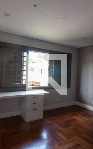 Casa para alugar com 450m², 5 quartos e 3 vagasSuíte 3