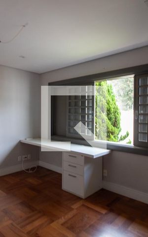 Casa para alugar com 450m², 5 quartos e 3 vagasSuíte 3