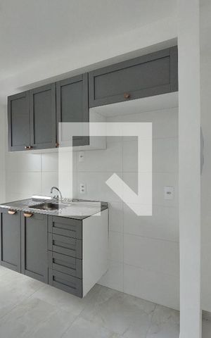 Apartamento à venda com 42m², 2 quartos e 1 vaga Apartamento à venda com 42m², 2 quartos e 1 vagaCozinha