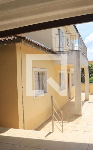 Casa à venda com 190m², 3 quartos e 2 vagasEntrada