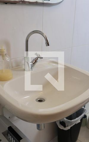 Casa à venda com 190m², 3 quartos e 2 vagas Casa à venda com 190m², 3 quartos e 2 vagasBanheiro da Suíte 3