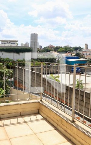 Casa à venda com 190m², 3 quartos e 2 vagas Casa à venda com 190m², 3 quartos e 2 vagasSuíte 2