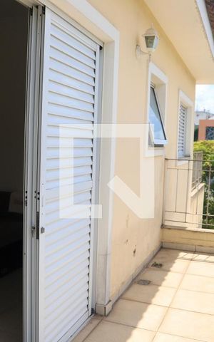 Casa à venda com 190m², 3 quartos e 2 vagas Casa à venda com 190m², 3 quartos e 2 vagasSuíte 2