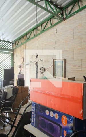 Casa à venda com 411m², 2 quartos e 2 vagasGaragem