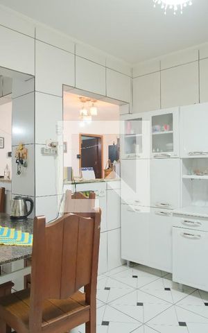 Casa à venda com 411m², 2 quartos e 2 vagasCozinha