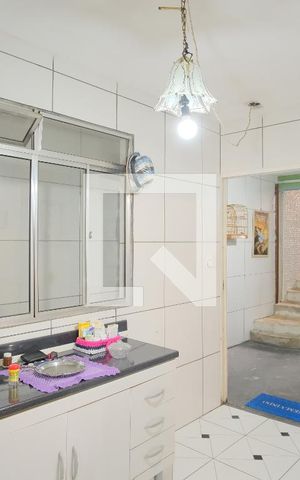 Casa à venda com 411m², 2 quartos e 2 vagasCozinha