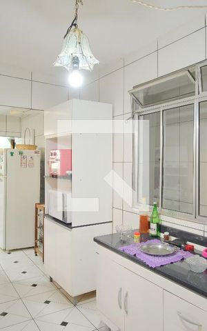 Casa à venda com 411m², 2 quartos e 2 vagasCozinha