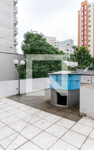 Casa à venda com 350m², 4 quartos e 4 vagas Casa à venda com 350m², 4 quartos e 4 vagasTerraço