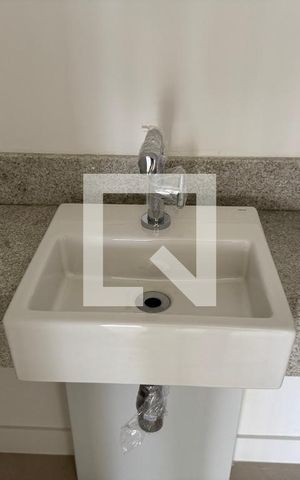 Apartamento à venda com 187m², 4 quartos e 3 vagas Apartamento à venda com 187m², 4 quartos e 3 vagasLavabo