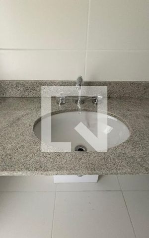 Apartamento à venda com 187m², 4 quartos e 3 vagas Apartamento à venda com 187m², 4 quartos e 3 vagasBanheiro Social