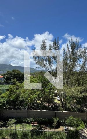 Apartamento à venda com 187m², 4 quartos e 3 vagas Apartamento à venda com 187m², 4 quartos e 3 vagasVista Varanda Sala